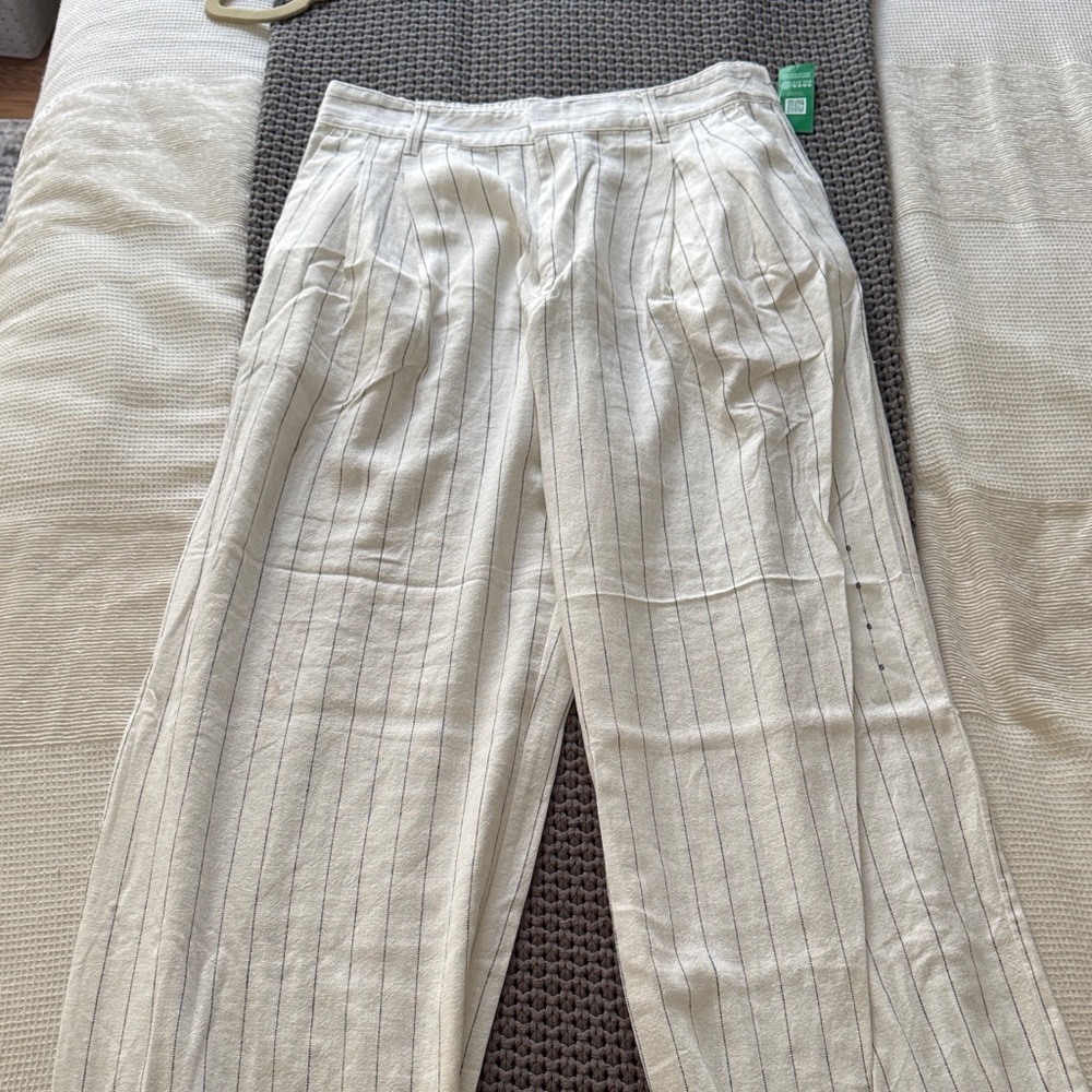 Gap Women’s Easy Trousers White with Navy Stripes